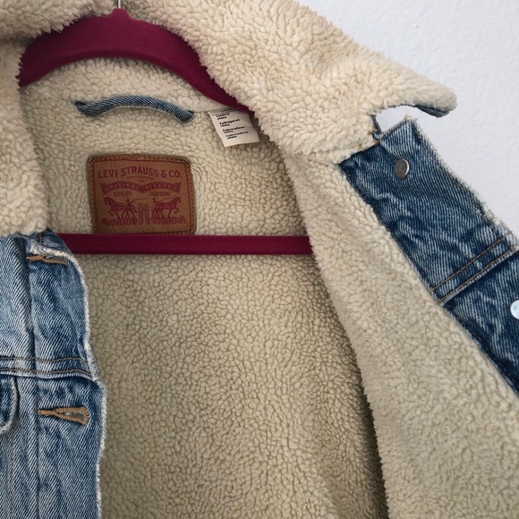 levis trucker sherpa denim jacket - Picture 8 of 11